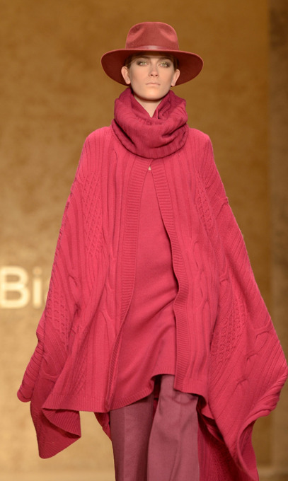 Модные силуэты Laura Biagiotti