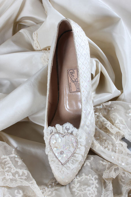 Платье и туфли принцессы продадут на аукционе