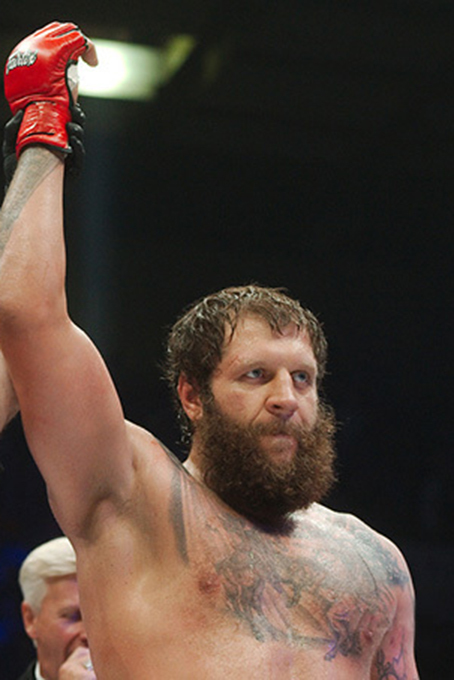 Гении дня (02.08): бульдозеристы. Александр Емельяненко