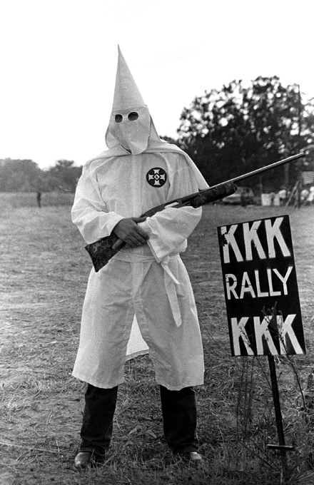 Ку-клукс-клан: 150 лет террора по-американски