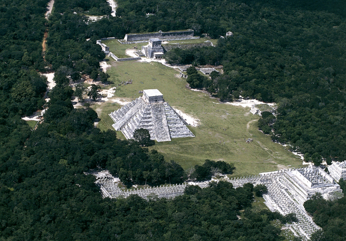 На руинах цивилизации майя. Таинственные города майя