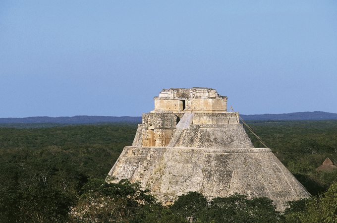 На руинах цивилизации майя. История об Эльдорадо