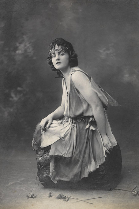 Гении дня (09.08): няни. Памела Линдон Трэверс