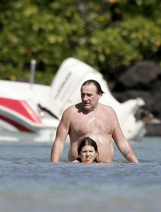 Жерар Депардье может переехать в Россию