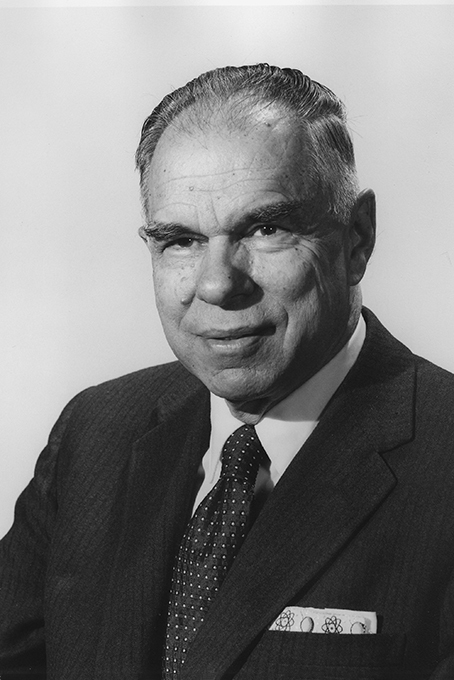 Гении дня (19.04): контролеры. Гленн Сиборг