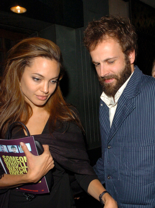 Анджелина Джоли: нелегкий путь к счастью