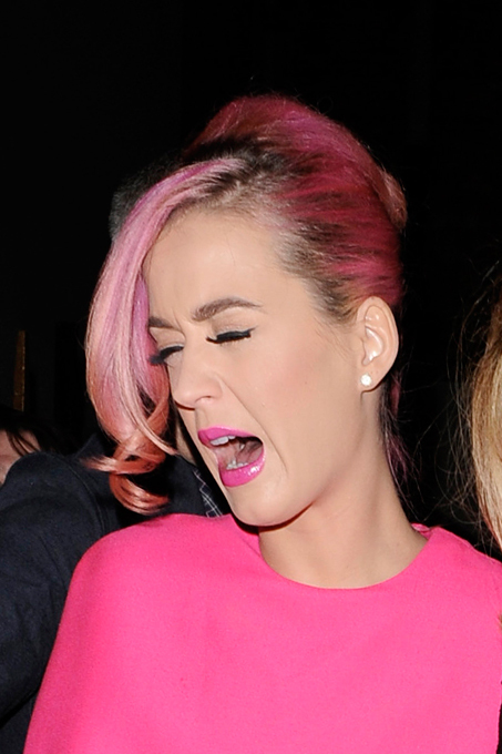 Кэти Перри и Рассел Брэнд разводятся