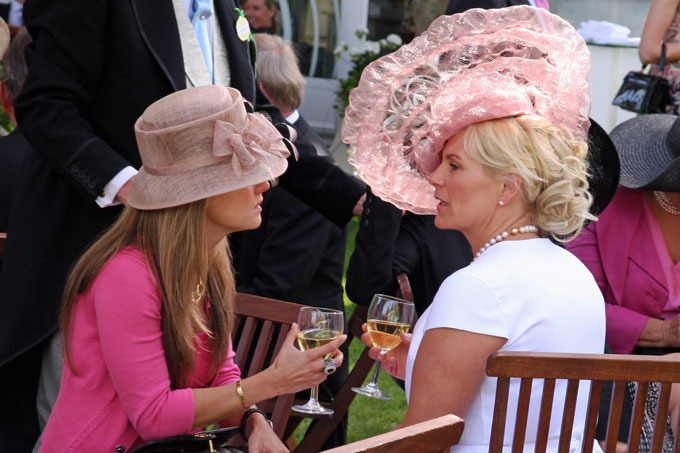 Все дело в шляпке