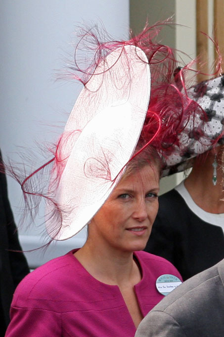 Все дело в шляпке