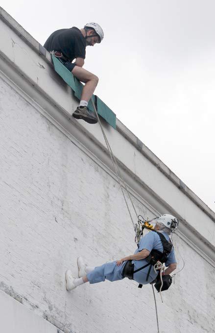 97-летняя альпинистка