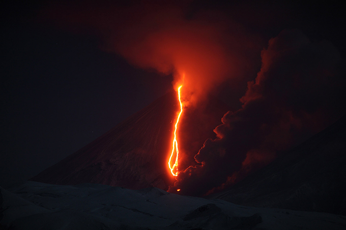 Ключевская сопка снова проснулась