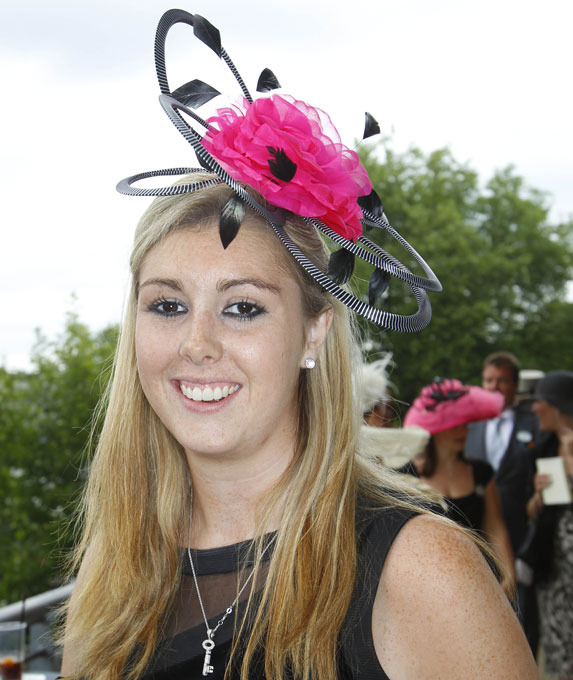 Все дело в шляпке