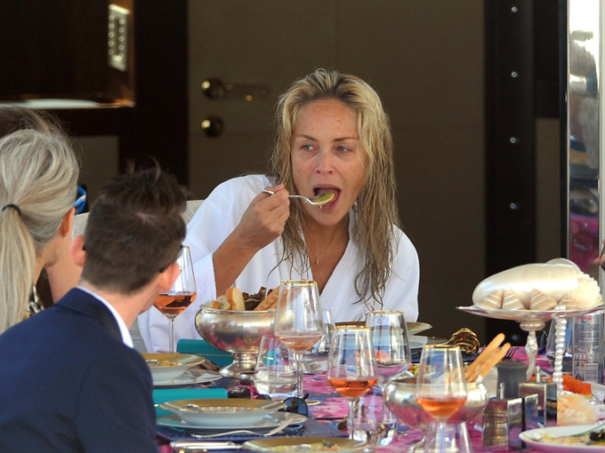 "Утреннее сияние" Шэрон Стоун