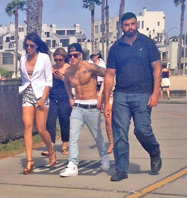 Папарацци не спят