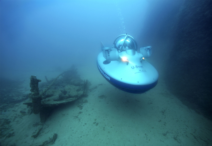 Мини-субмарины бороздят просторы океана