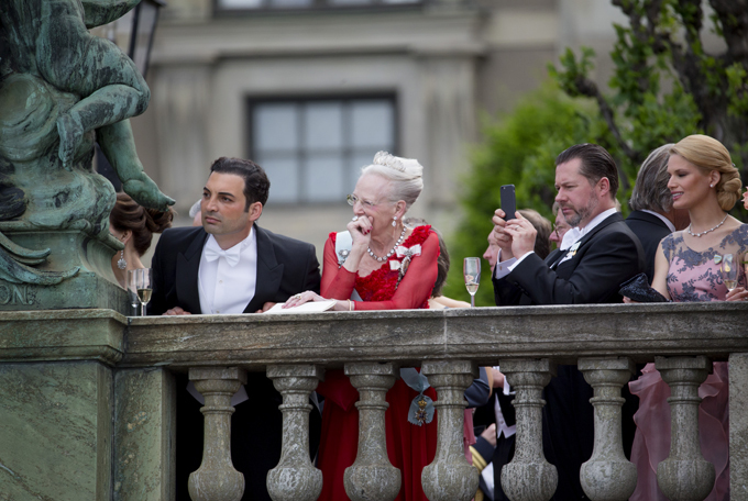 Принц Швеции женился на экс-звезде реалити-шоу