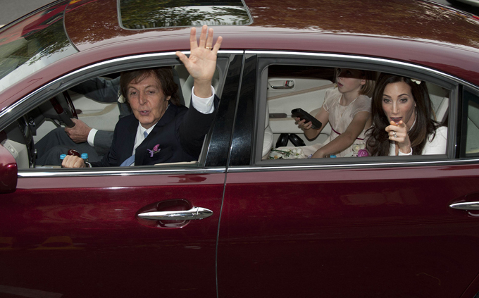 Пол Маккартни женился в третий раз