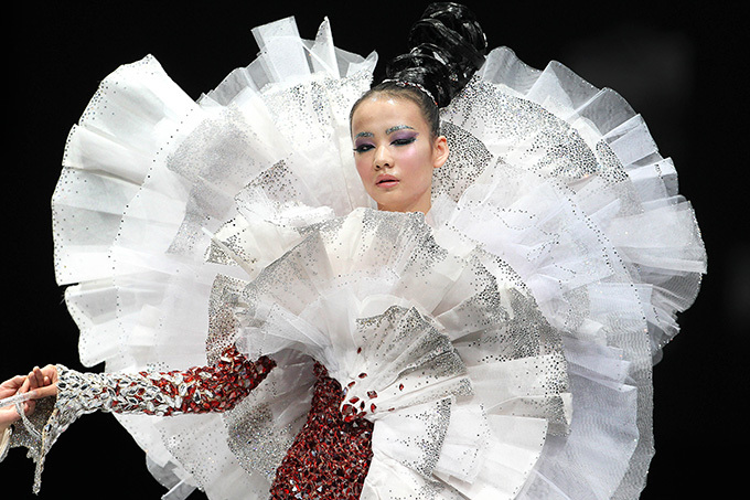 Guo Pei  и ее азиатские принцессы