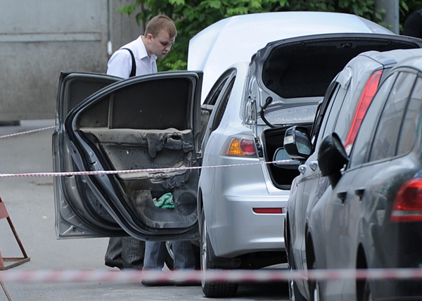 На месте убийства Ю.Буданова установили незаконный памятник