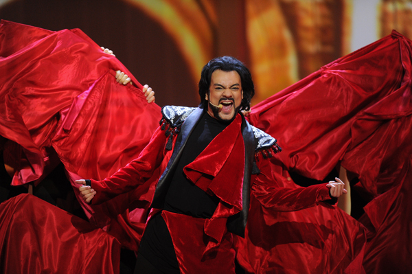 Алла Пугачева вернулась на сцену