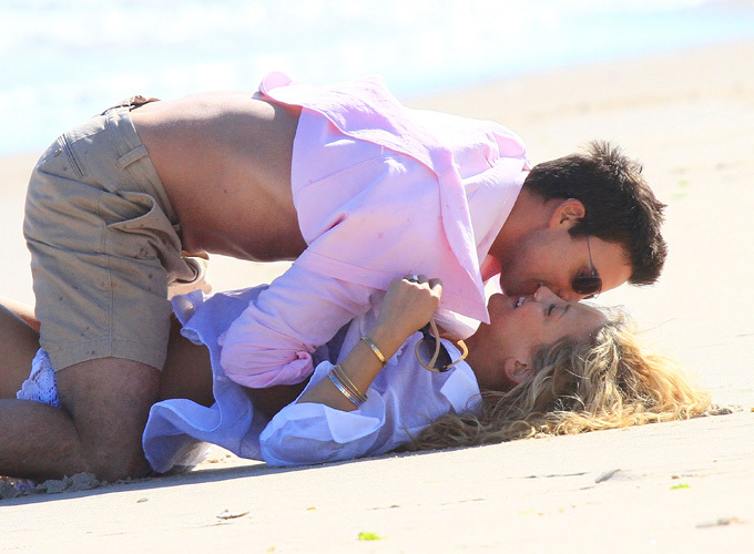 Звездные поцелуи. Кейт Хадсон и Колин Эглсфилд