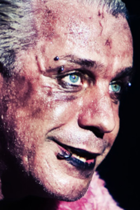 Гении дня (04.01): взломщики. Тилль Линдеманн