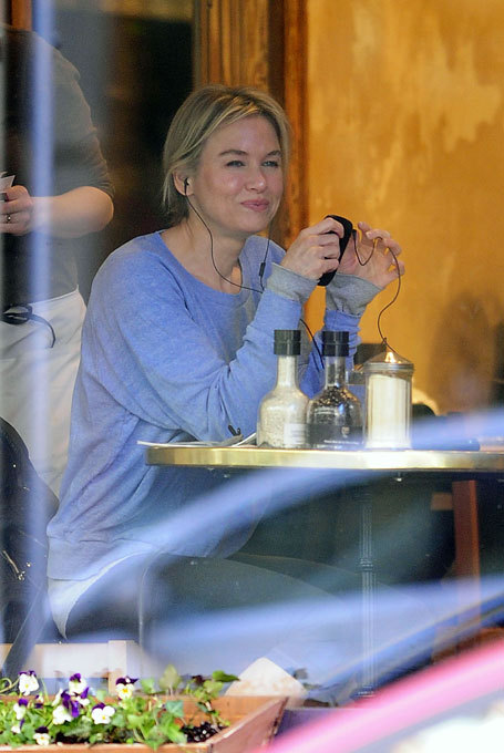 Рене Зеллвегер добровольно "ушла из жизни"