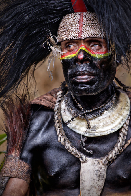 Карден по-африкански, или Боди-арт по-черному