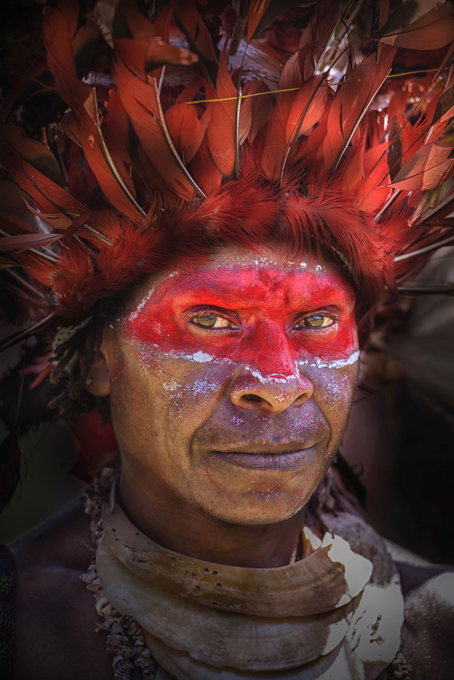 Карден по-африкански, или Боди-арт по-черному