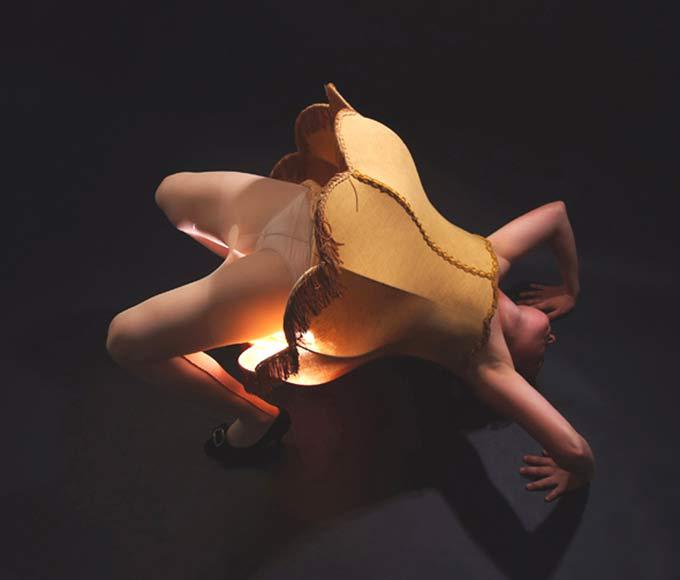 Женщина-светильник