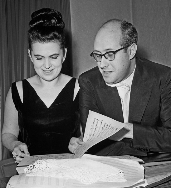 Галине Вишневской – 85