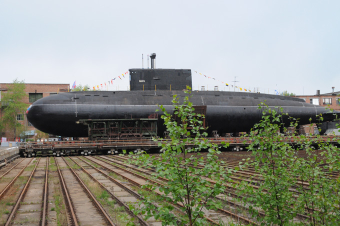 "Калуга" уходит под воду