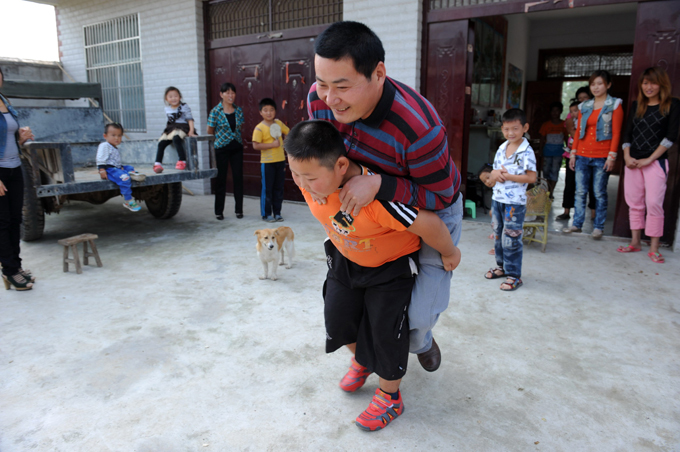 Самый сильный ребенок в Китае