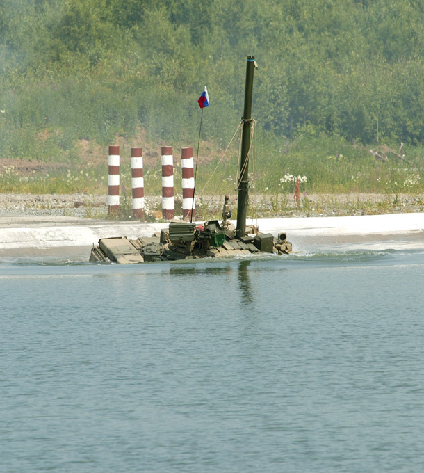 Танки России: летают, плавают, восхищают и защищают