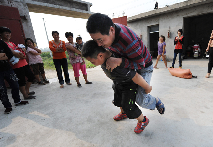 Самый сильный ребенок в Китае