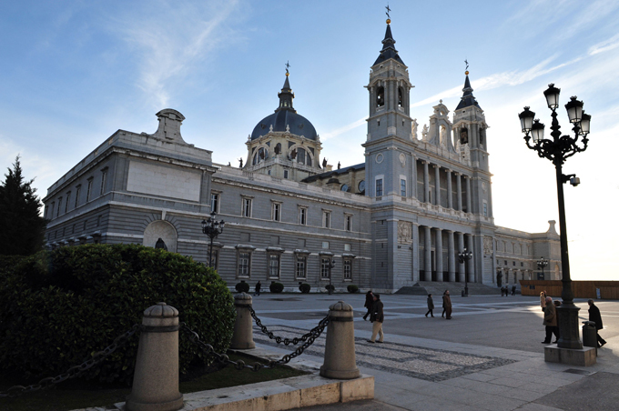 Отдыхаем! Государство заплатит