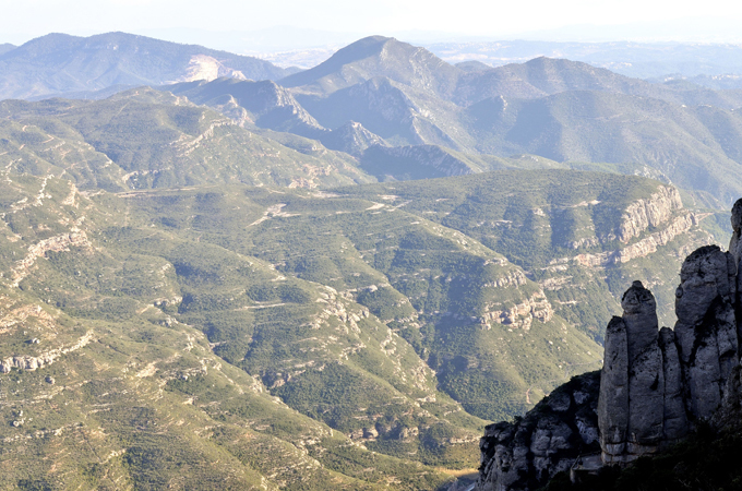 Чем "провинились" карликовые государства