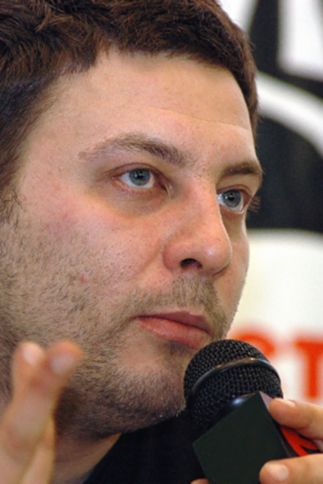 Гении дня (25.01): иноходцы. Сергей Минаев