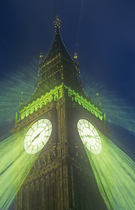 Где старушки пьют чай в пять часов дня