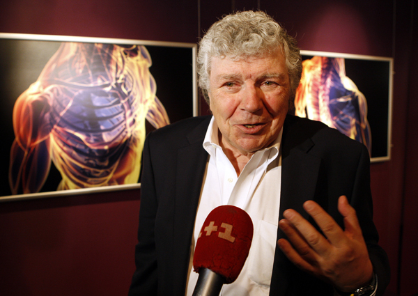 "Парад мертвецов"‎ Гюнтера фон Хагенса