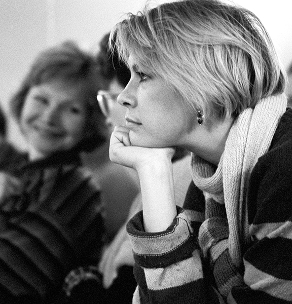 Татьяна Догилева празднует 56-й день рождения