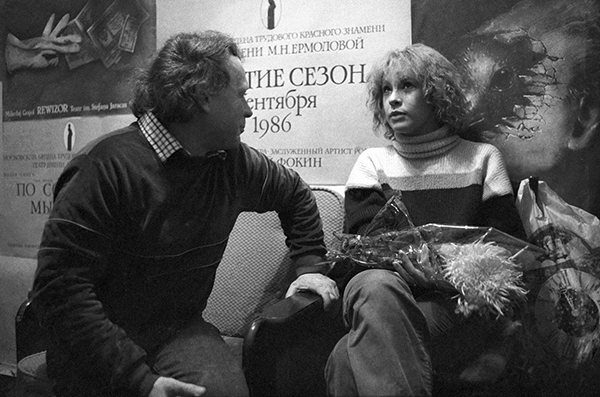 Татьяна Догилева празднует 56-й день рождения