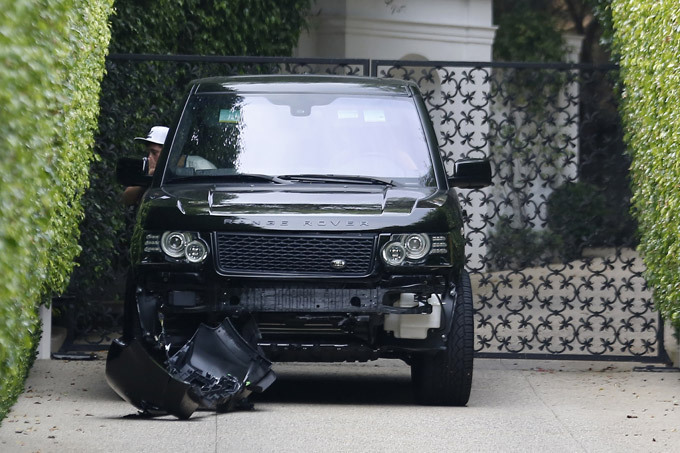 Дэвид Бекхэм протаранил автомобиль с женщиной-водителем