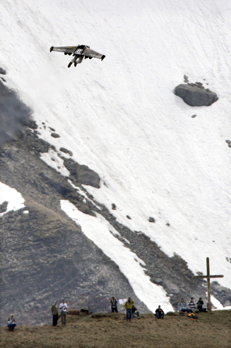 Воздушные подвиги Ива Росси