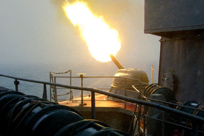 Дана команда "Огонь!". От Охотской военной флотилии к Тихоокеанскому флоту РФ