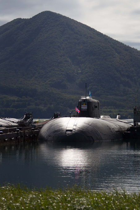 Под андреевским флагом на Дальнем Востоке. От Охотской военной флотилии к Тихоокеанскому флоту РФ