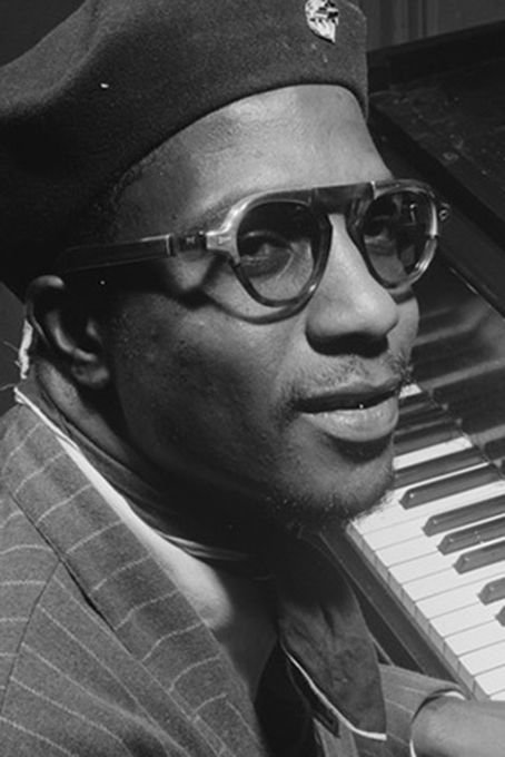 Гении дня (10.10): спасатели. Телониус Монк