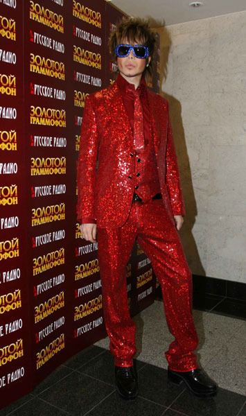 Эпатажные наряды Сергея Зверева