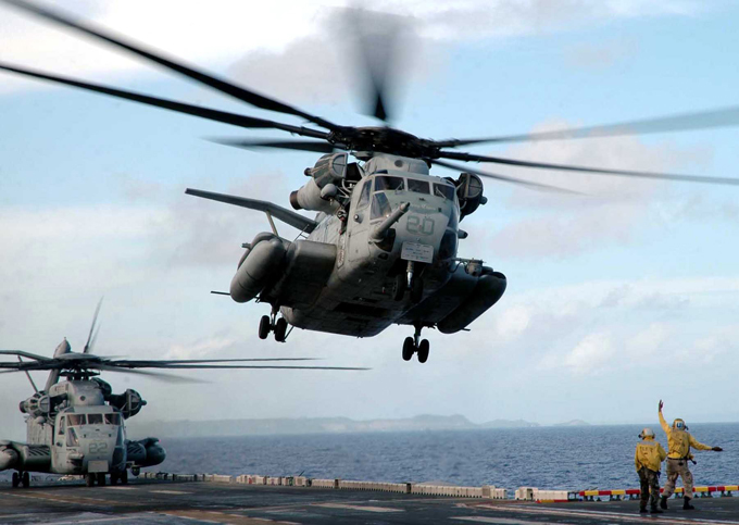 Ломовой воздушный извозчик CH-53E