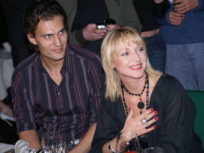 Алла Пугачева: женщина, которая ждет чуда